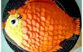 Салат с рыбой горячего копчения